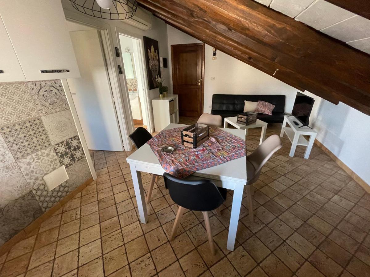 Appartement La Mansarda Dei Mori à Catane Extérieur photo